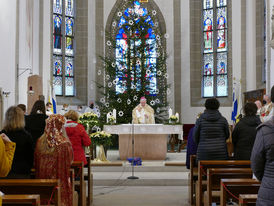 Diözesale Aussendung der Sternsinger des Bistums Fulda in St. Crescentius (Foto: Karl-Franz Thiede)